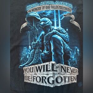 2XL Black Tshirt Men’s Military HONOR-SERVICE-SACRIFICE MEMORY NEVER FORGOTTEN